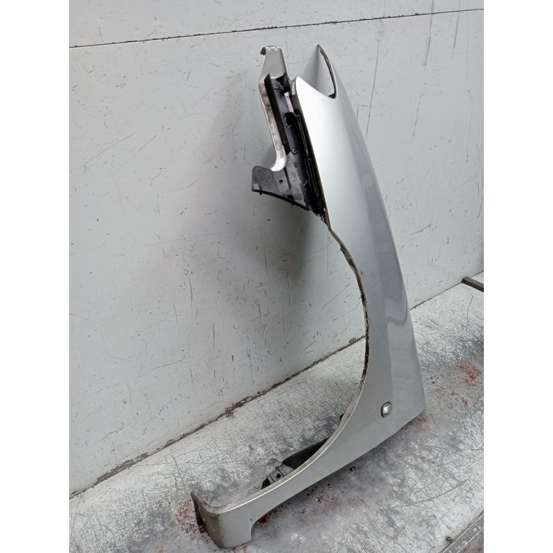 Recambio de aleta delantera izquierda para seat cordoba (6k1, 6k2) 1.4 16v referencia OEM IAM   