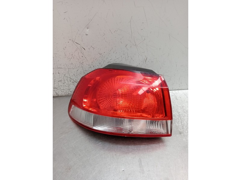 Recambio de piloto trasero izquierdo para volkswagen golf vi (5k1) 1.6 tdi referencia OEM IAM   2009