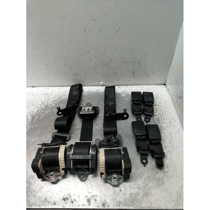 Recambio de juego cinturones trasero para volkswagen touran (1t1, 1t2) 2.0 tdi 16v referencia OEM IAM  5P 2003