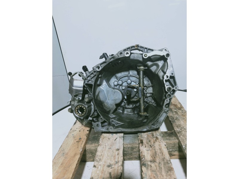 Recambio de caja cambios para citroen xantia berlina 1.9 td sx referencia OEM IAM 20TA59 9514191B 