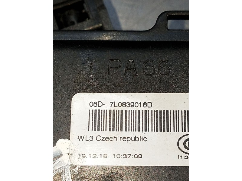 Recambio de motor cierre centralizado trasero derecho para volkswagen touran (1t1, 1t2) 2.0 tdi 16v referencia OEM IAM 06D7L0839