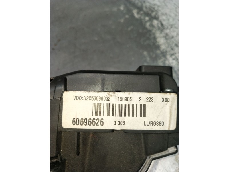 Recambio de cuadro relojes para alfa romeo 159 sportwagon (939_) 2.4 jtdm (939bxd1b, 939bxd12) referencia OEM IAM A2C53090933 60