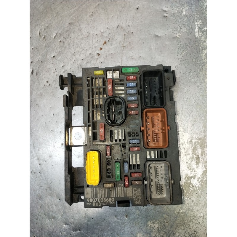 Recambio de caja reles / fusibles para fiat scudo autobús (270_, 272_) 1.6 d multijet referencia OEM IAM 9807028680 BSMR0301 