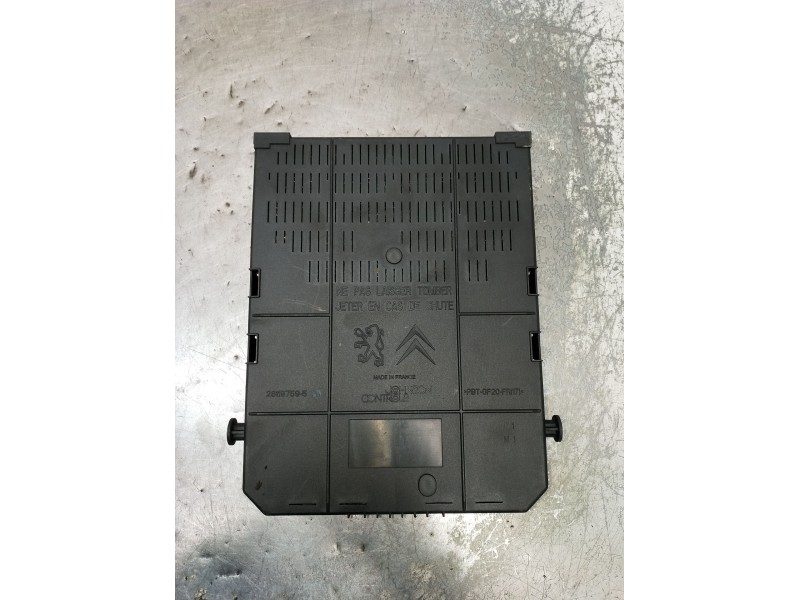 Recambio de caja reles / fusibles para fiat scudo autobús (270_, 272_) 1.6 d multijet referencia OEM IAM 967847708001 BSI04EVK03
