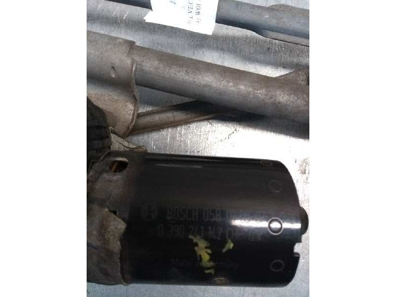 Recambio de motor limpia delantero para opel vectra b berlina 1.6 16v referencia OEM IAM 0390241142  