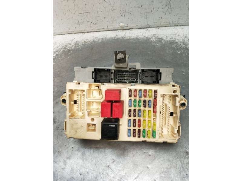 Recambio de caja reles / fusibles para alfa romeo 159 sportwagon (939_) 2.4 jtdm (939bxd1b, 939bxd12) referencia OEM IAM   2005