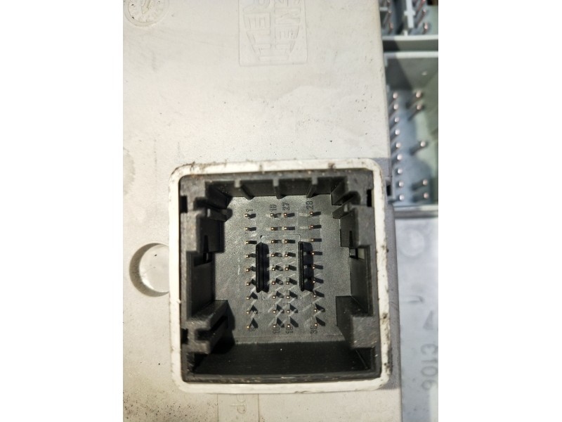 Recambio de caja reles / fusibles para alfa romeo 159 sportwagon (939_) 2.4 jtdm (939bxd1b, 939bxd12) referencia OEM IAM   2005