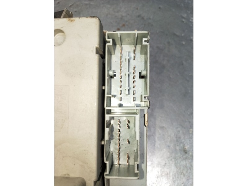 Recambio de caja reles / fusibles para alfa romeo 159 sportwagon (939_) 2.4 jtdm (939bxd1b, 939bxd12) referencia OEM IAM   2005