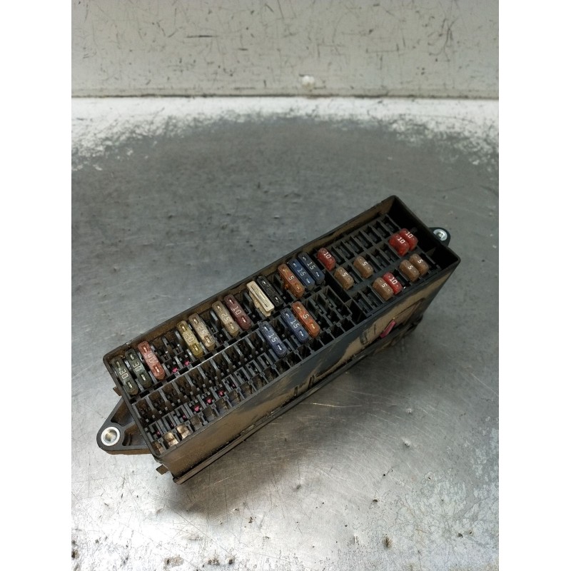 Recambio de caja reles / fusibles para volkswagen touran (1t1, 1t2) 2.0 tdi 16v referencia OEM IAM 0619102900  2003