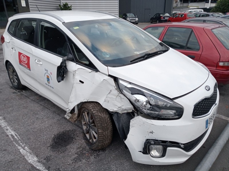 kia carens iv del año 2016