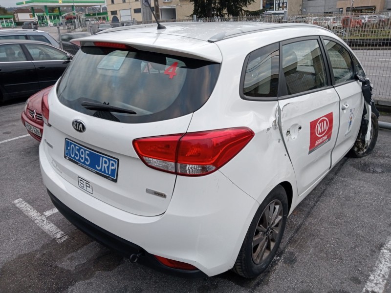 kia carens iv del año 2016