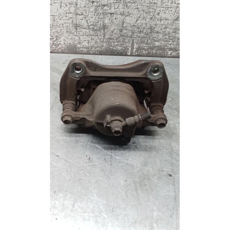 Recambio de pinza freno delantera izquierda para kia carens iv 1.7 crdi referencia OEM IAM BC140200 MANDO 13