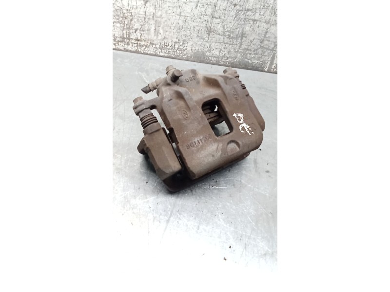 Recambio de pinza freno delantera derecha para kia carens iv 1.7 crdi referencia OEM IAM BC141200 MANDO 13