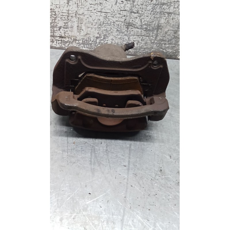 Recambio de pinza freno delantera derecha para kia carens iv 1.7 crdi referencia OEM IAM BC141200 MANDO 13