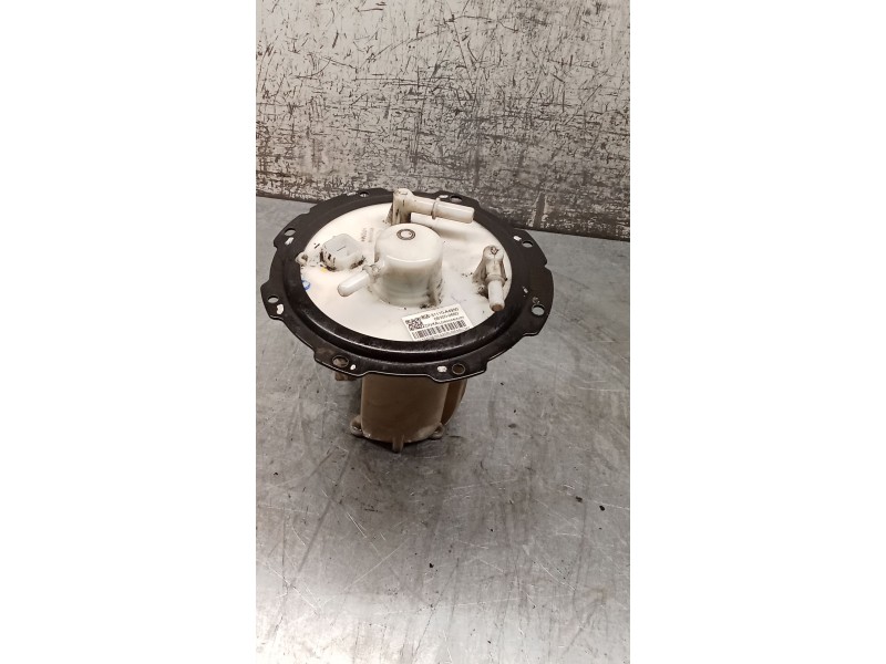 Recambio de bomba combustible para kia carens iv 1.7 crdi referencia OEM IAM 31110A14950 083002660 13