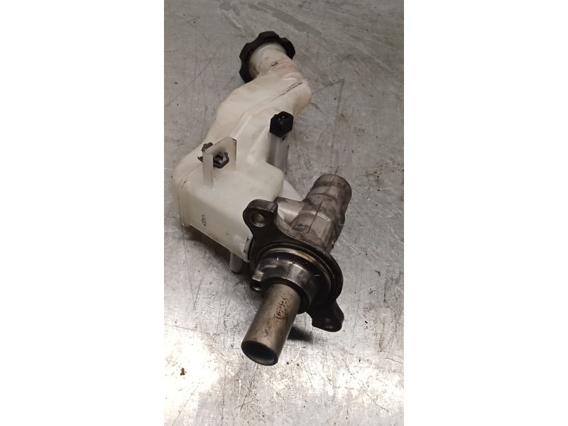 Recambio de bomba freno para kia carens iv 1.7 crdi referencia OEM IAM 23279  13