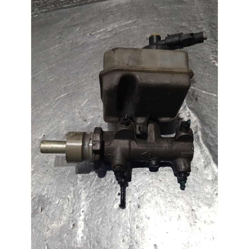 Recambio de bomba freno para renault master ii caja/chasis (ed/hd/ud) 2.2 dci 90 referencia OEM IAM 7700314756  