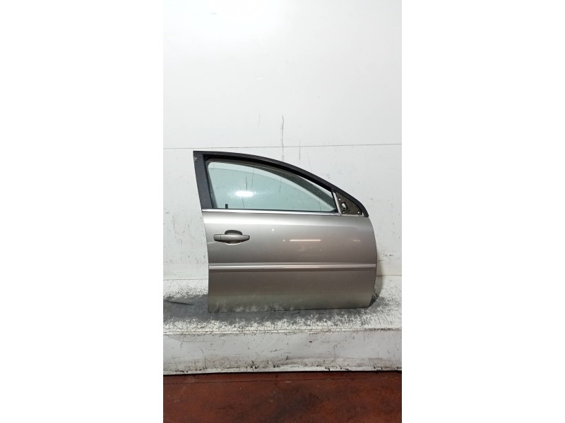 Recambio de puerta delantera derecha para opel vectra c berlina comfort referencia OEM IAM   4P