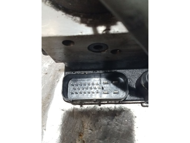 Recambio de abs para hyundai h-1 / starex autobús (a1) 2.5 crdi referencia OEM IAM   