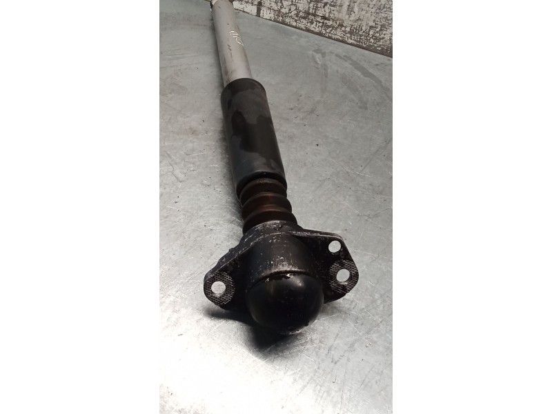 Recambio de amortiguador trasero derecho para volkswagen new beetle (9c1, 1c1) 1.9 tdi referencia OEM IAM   98