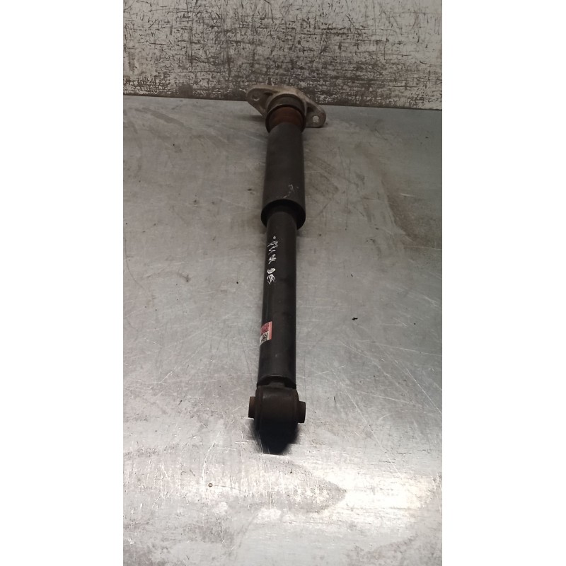 Recambio de amortiguador trasero derecho para kia carens iv 1.7 crdi referencia OEM IAM 55310A4250  13