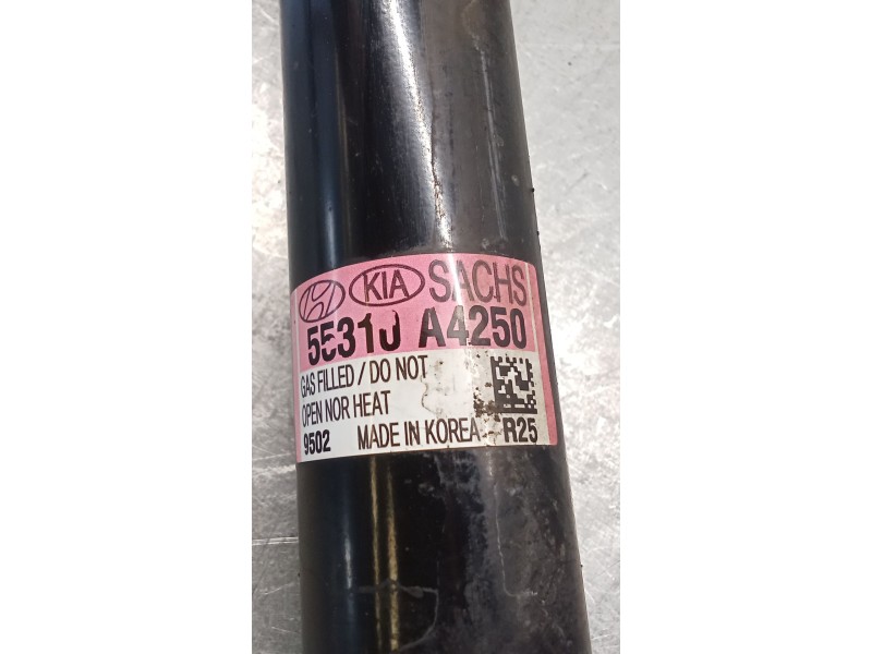 Recambio de amortiguador trasero derecho para kia carens iv 1.7 crdi referencia OEM IAM 55310A4250  13