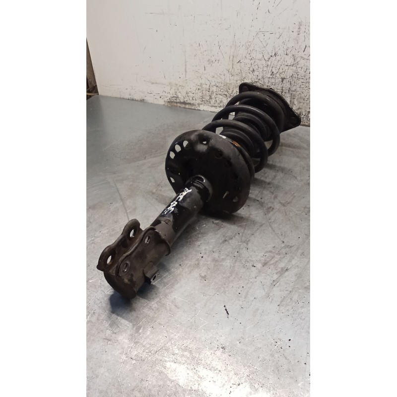 Recambio de amortiguador delantero derecho para kia carens iv 1.7 crdi referencia OEM IAM 54660A4850  13