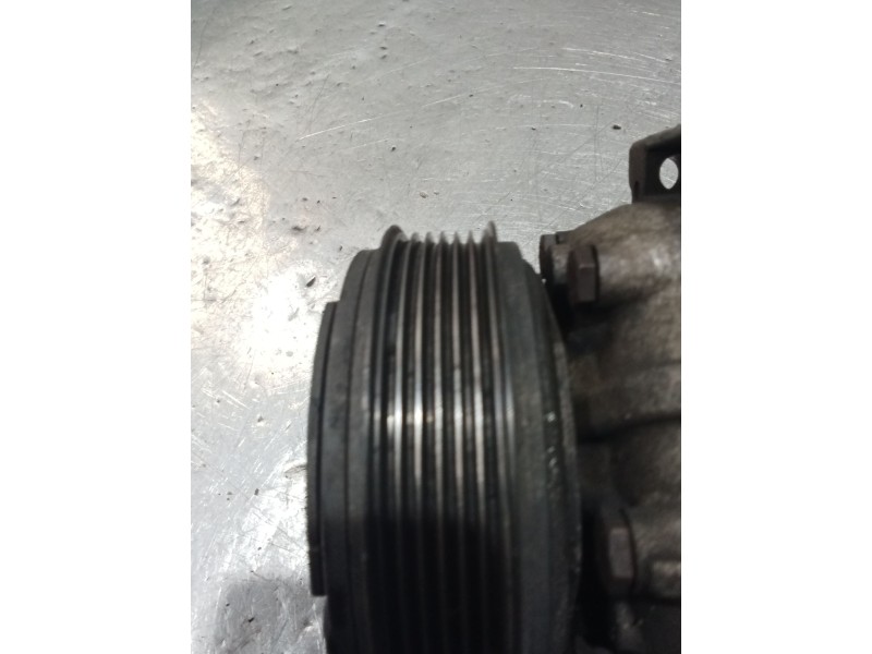 Recambio de compresor aire acondicionado para renault master ii caja/chasis (ed/hd/ud) 2.2 dci 90 referencia OEM IAM 7700105765 