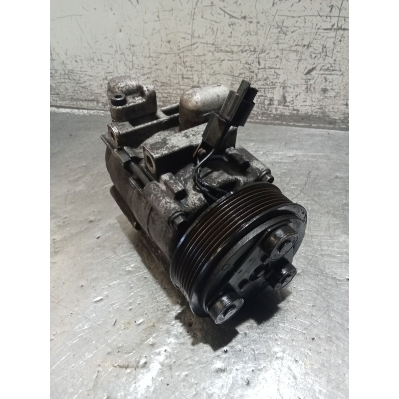 Recambio de compresor aire acondicionado para hyundai h-1 / starex autobús (a1) 2.5 crdi referencia OEM IAM   