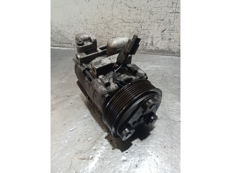 Recambio de compresor aire acondicionado para hyundai h-1 / starex autobús (a1) 2.5 crdi referencia OEM IAM   