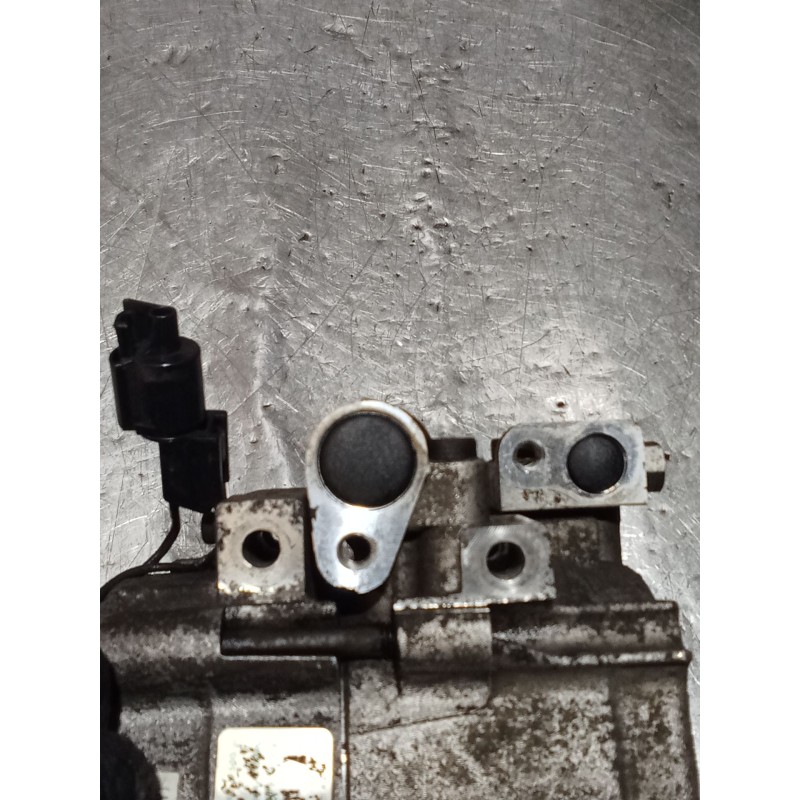 Recambio de compresor aire acondicionado para hyundai h-1 / starex autobús (a1) 2.5 crdi referencia OEM IAM   