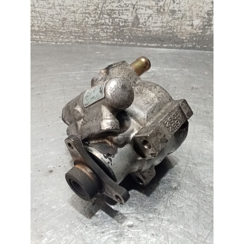 Recambio de bomba direccion para renault master ii caja/chasis (ed/hd/ud) 2.2 dci 90 referencia OEM IAM 26054891  
