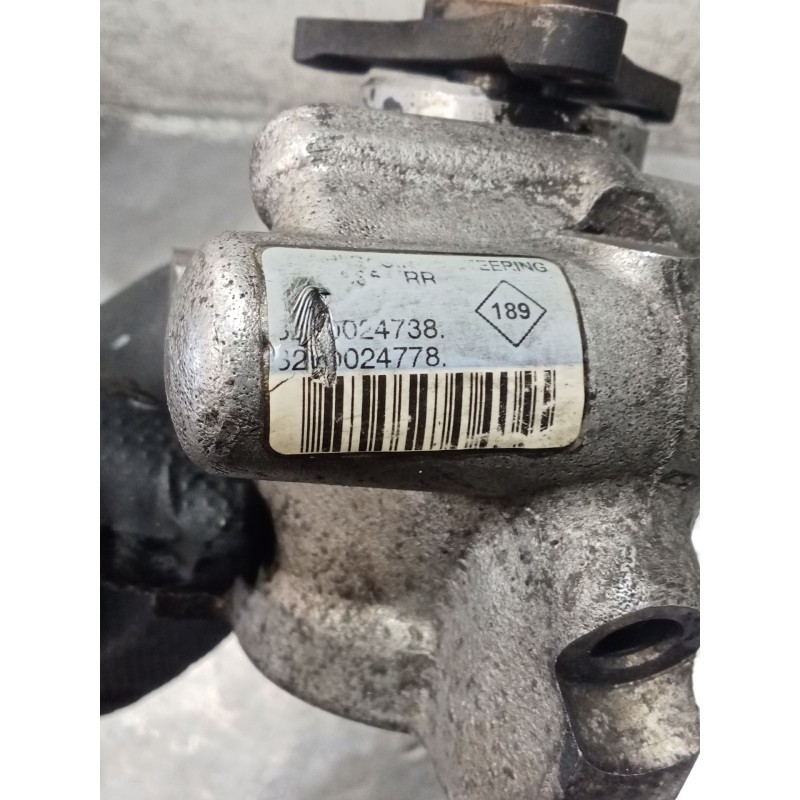 Recambio de bomba direccion para renault master ii caja/chasis (ed/hd/ud) 2.2 dci 90 referencia OEM IAM 26054891  