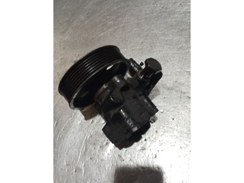 Recambio de bomba direccion para hyundai h-1 / starex autobús (a1) 2.5 crdi referencia OEM IAM   