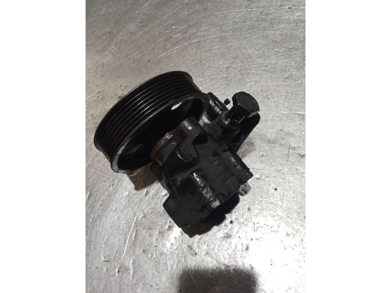 Recambio de bomba direccion para hyundai h-1 / starex autobús (a1) 2.5 crdi referencia OEM IAM   
