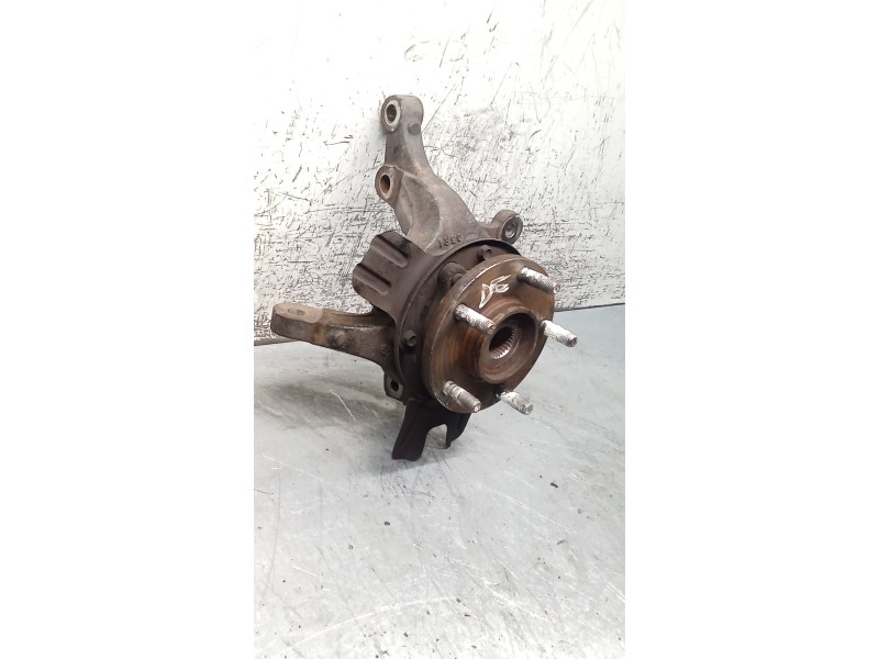 Recambio de mangueta delantera derecha para kia carens iv 1.7 crdi referencia OEM IAM   13