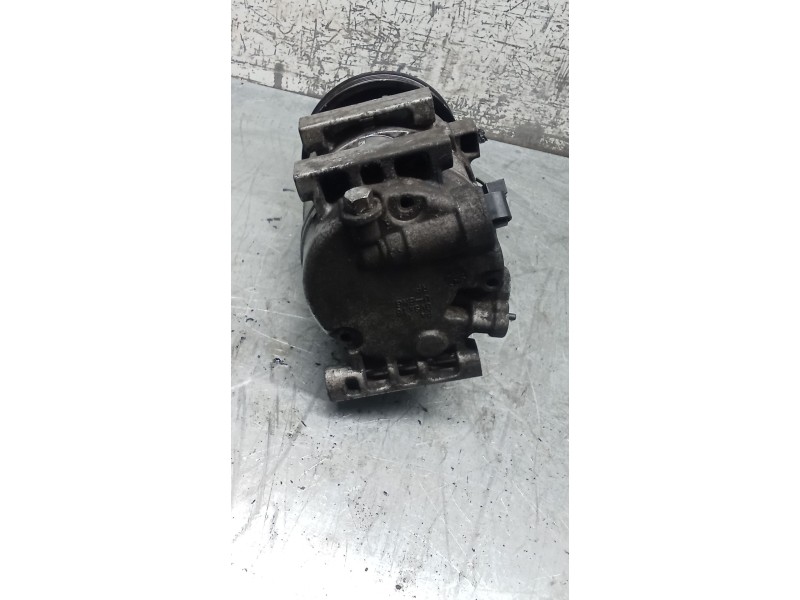 Recambio de compresor aire acondicionado para kia carens iv 1.7 crdi referencia OEM IAM F500PNBCA12  13