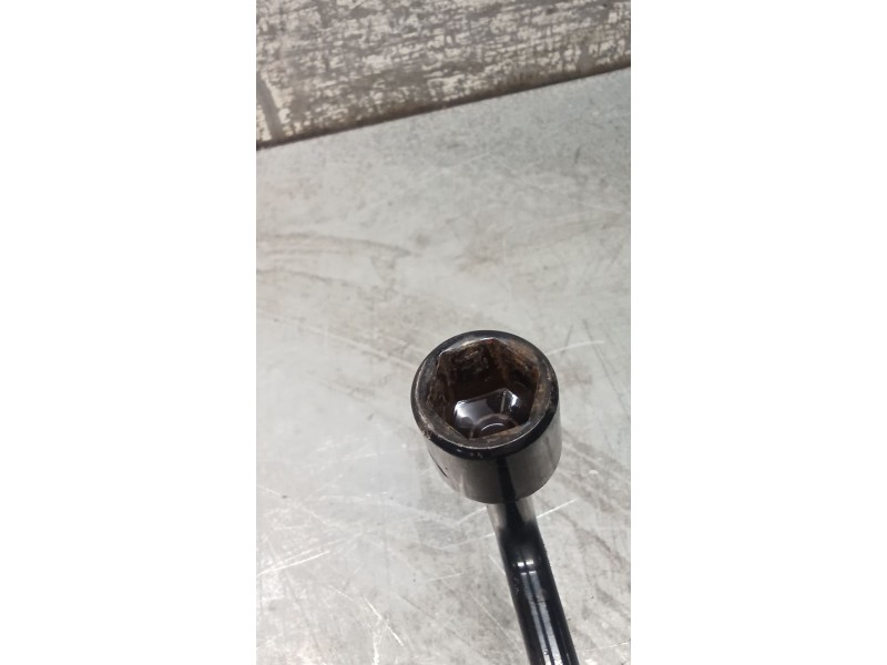 Recambio de gato para kia carens iv 1.7 crdi referencia OEM IAM 20160425  