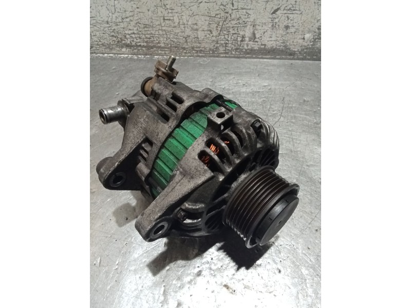 Recambio de alternador para hyundai h-1 / starex autobús (a1) 2.5 crdi referencia OEM IAM   