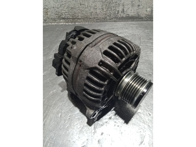 Recambio de alternador para seat ibiza iv sc (6j1, 6p5) 1.9 tdi referencia OEM IAM   