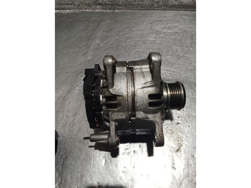 Recambio de alternador para seat ibiza iv sc (6j1, 6p5) 1.9 tdi referencia OEM IAM   