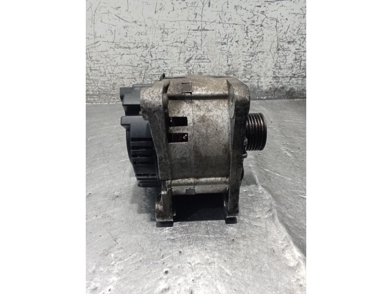 Recambio de alternador para renault master ii caja/chasis (ed/hd/ud) 2.2 dci 90 referencia OEM IAM   