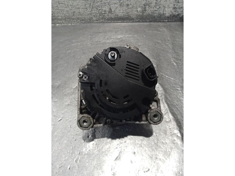 Recambio de alternador para renault master ii caja/chasis (ed/hd/ud) 2.2 dci 90 referencia OEM IAM   