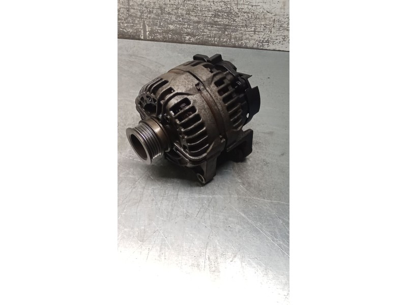 Recambio de alternador para opel astra h (a04) 1.6 (l48) referencia OEM IAM 0124425005 24447429 120A 04