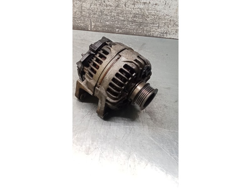 Recambio de alternador para opel astra h (a04) 1.6 (l48) referencia OEM IAM 0124425005 24447429 120A 04