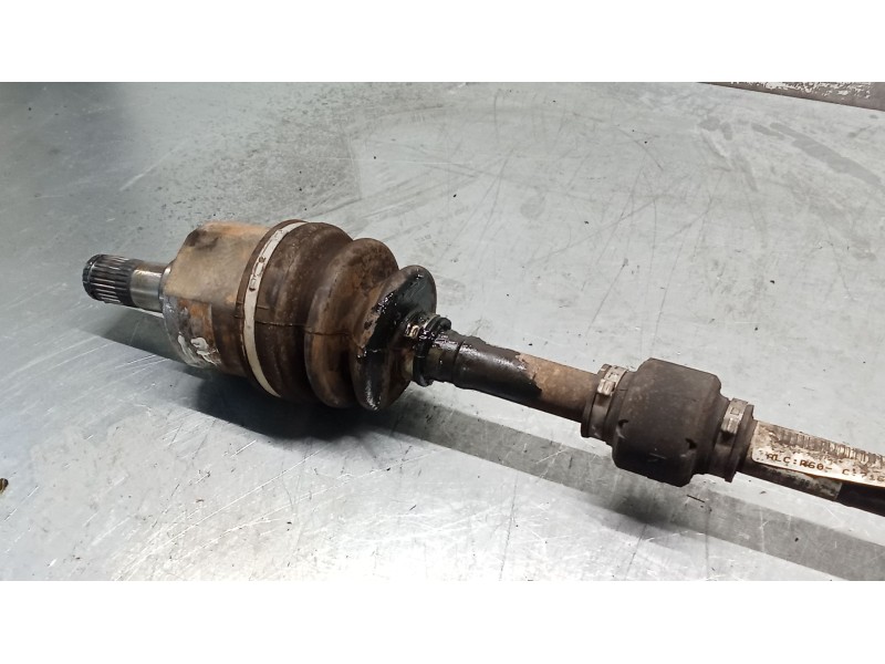 Recambio de transmision delantera izquierda para kia carens iv 1.7 crdi referencia OEM IAM   13