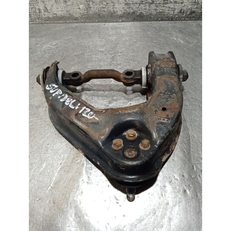 Recambio de brazo suspension superior delantero izquierdo para hyundai h-1 / starex autobús (a1) 2.5 crdi referencia OEM IAM   