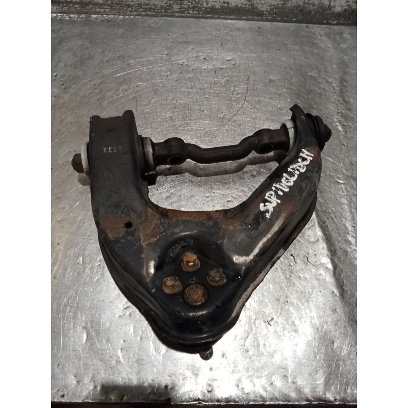 Recambio de brazo suspension superior delantero derecho para hyundai h-1 / starex autobús (a1) 2.5 crdi referencia OEM IAM   