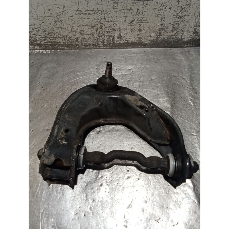 Recambio de brazo suspension superior delantero derecho para hyundai h-1 / starex autobús (a1) 2.5 crdi referencia OEM IAM   