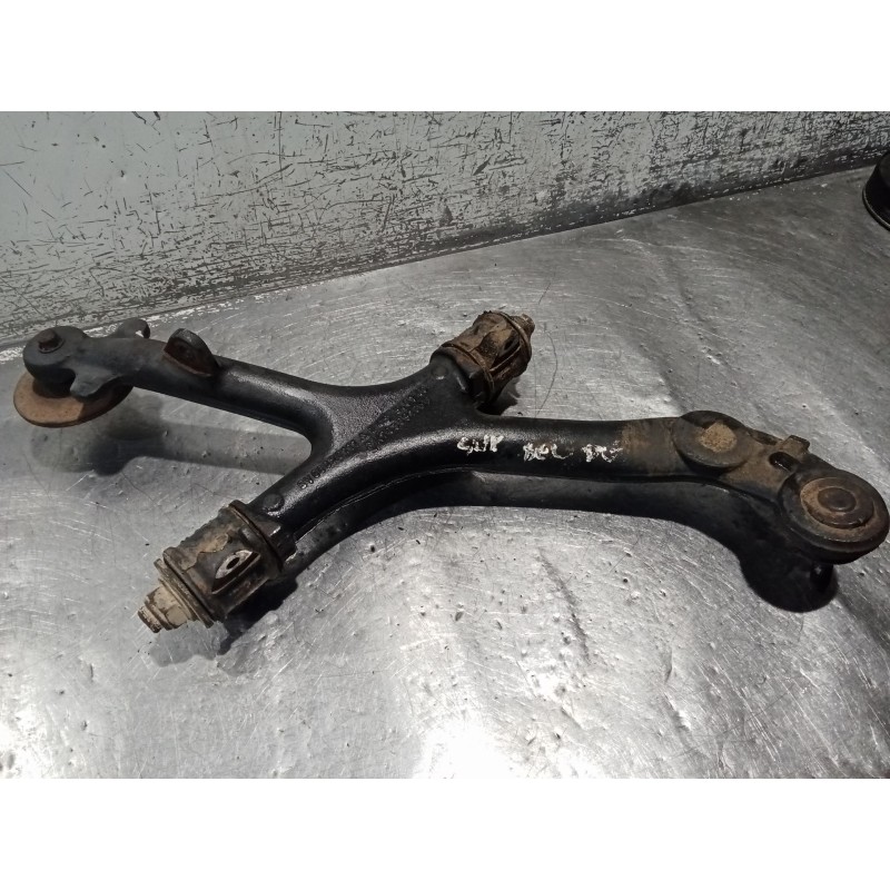 Recambio de brazo suspension superior delantero derecho para renault master ii caja/chasis (ed/hd/ud) 2.2 dci 90 referencia OEM 